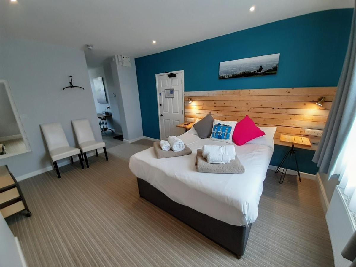 Cotswold Aparthotel Stroud  Kültér fotó