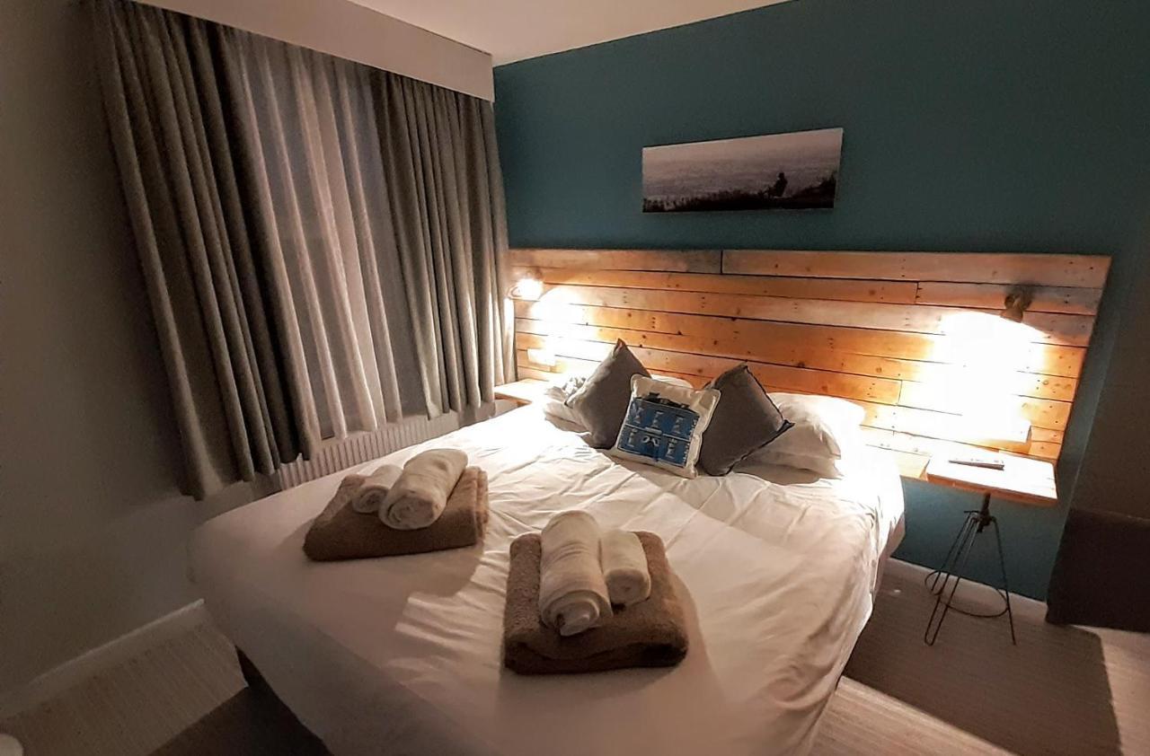 Cotswold Aparthotel Stroud  Kültér fotó