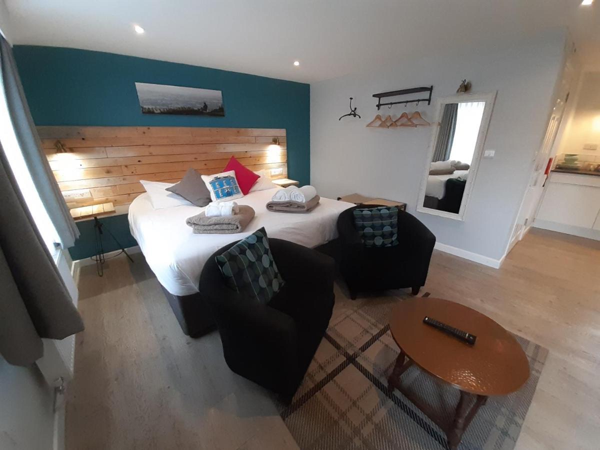 Cotswold Aparthotel Stroud  Kültér fotó