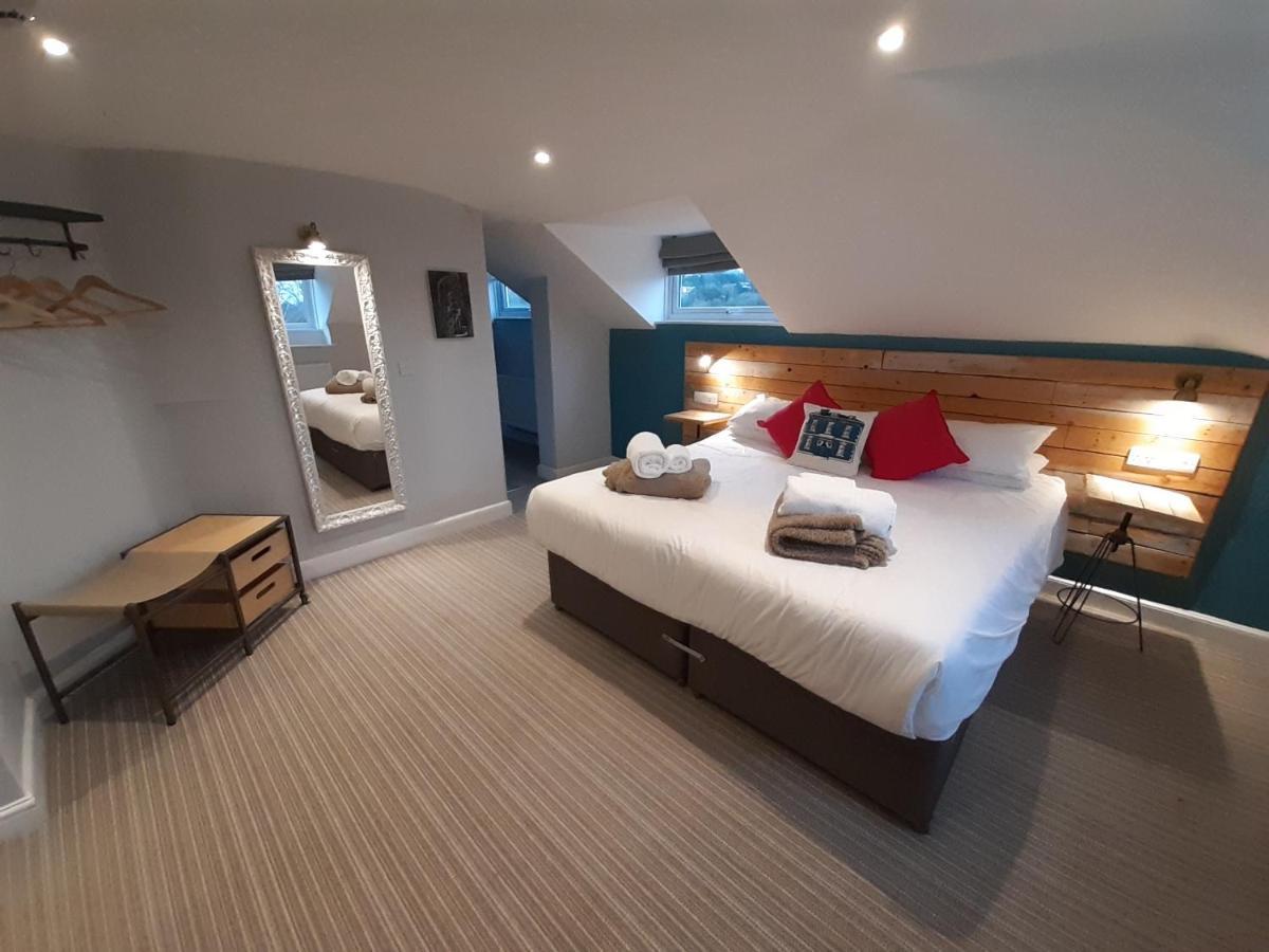 Cotswold Aparthotel Stroud  Kültér fotó